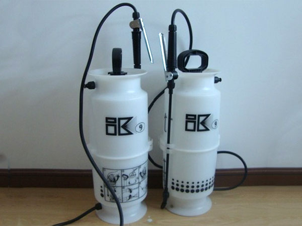  小霸王手壓式噴霧機(jī)